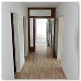 Schulstrasse24.de - Entrance and Hallway
